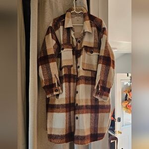 Maurices 2x Womens Plaid Jacket in Brown and Cream
